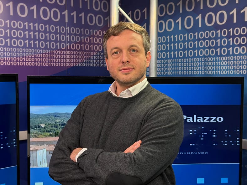 Paladino a tutto campo: scuole, sicurezza, E78 e Regione, se ne parla a “Cronache dal Palazzo”