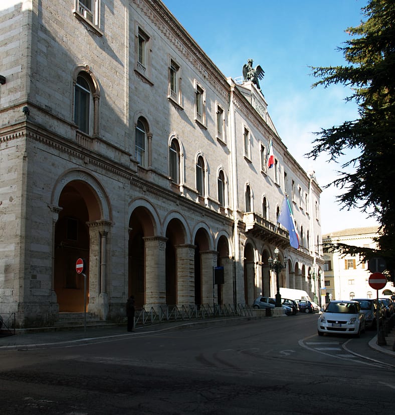 Perugia, interdittive antimafia per 4 aziende agricole legate a un clan della mafia garganica